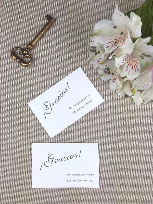 Tarjeta agradecimiento rayas