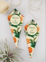 Conos de boda naranjas