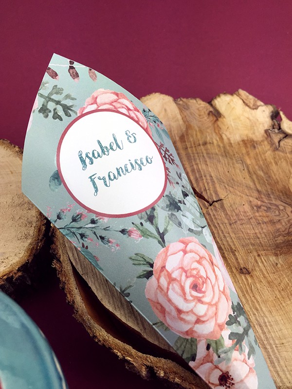 Conos de boda romantic