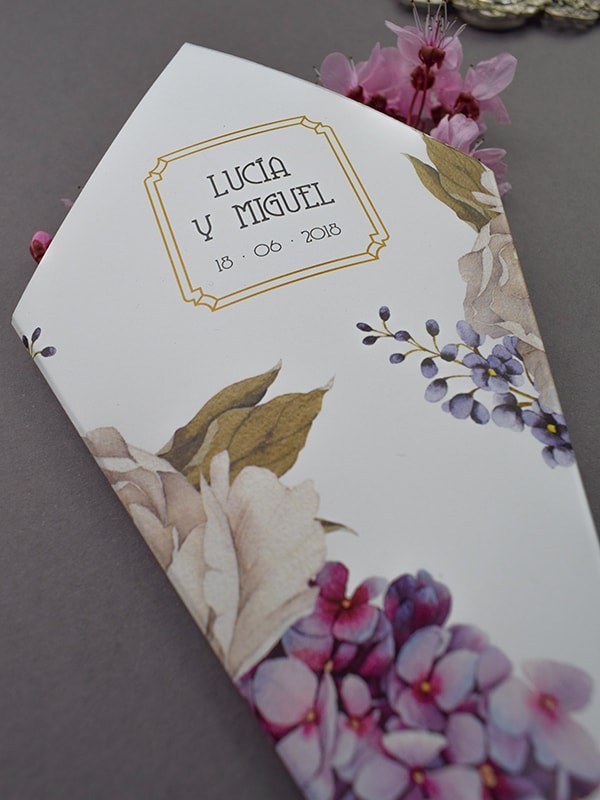 Conos de boda antique