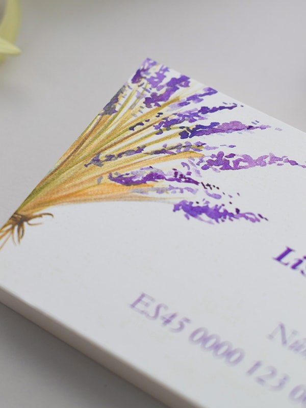 Tarjeta lista de boda lavanda