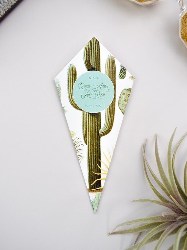 Conos de boda cactus botanic