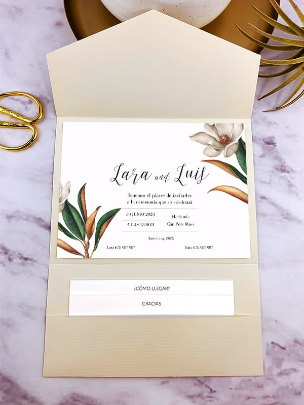 Invitación carpeta con solapas magnolia