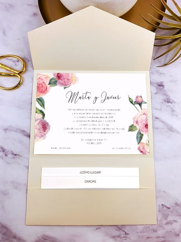 Invitación carpeta con solapas rosa...
