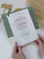 Invitación boda superpuesta transparente.