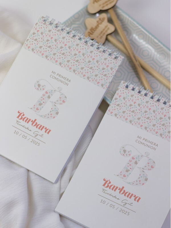 Blog notas comunión Iniciales Niña
