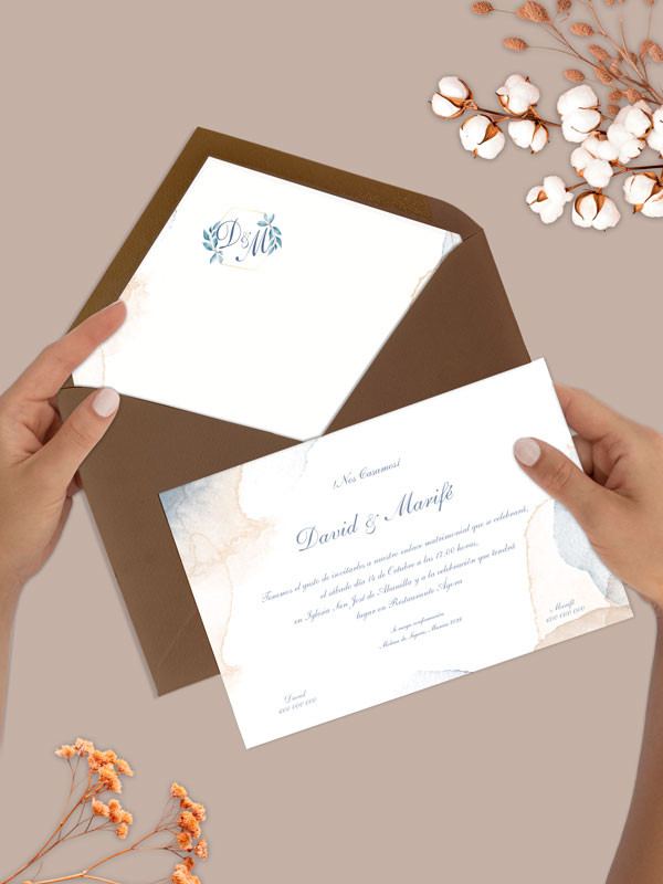 Invitación de boda elegante estilo acuarela con sobre